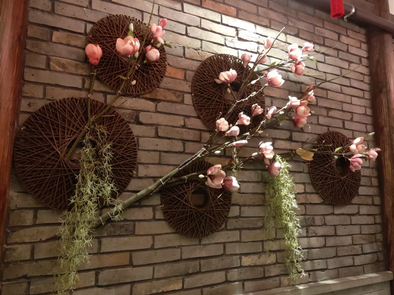 小龙坎火锅员工店的墙面装饰 (6).jpg